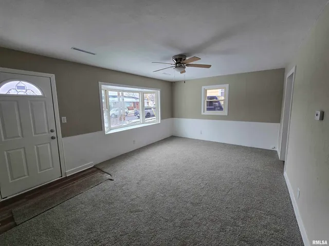 $124,900 | 1114 North 15th Street, Pekin, IL 61554