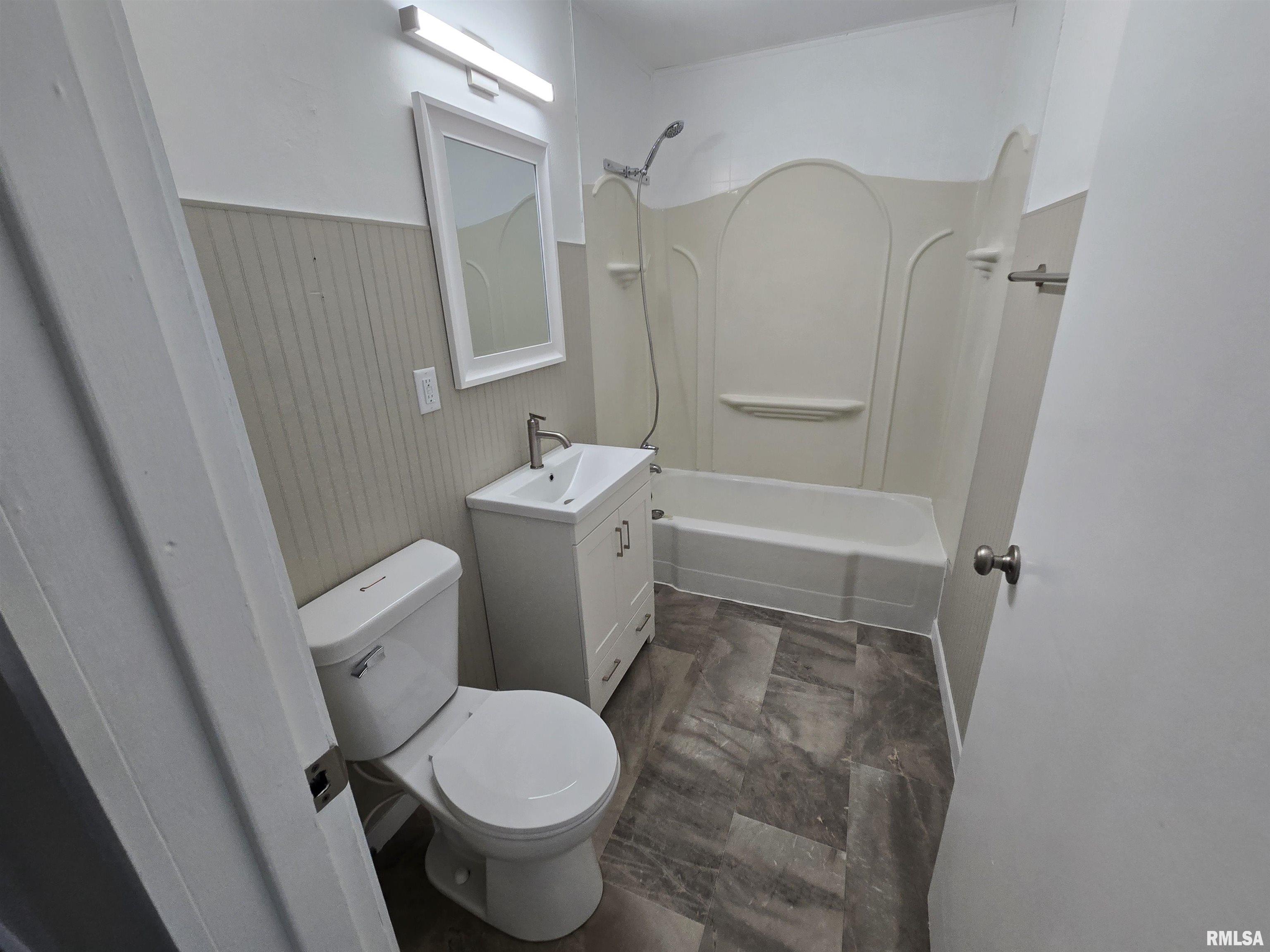 1114 North 15th Street Pekin, IL 61554 - Photo 8 of 13