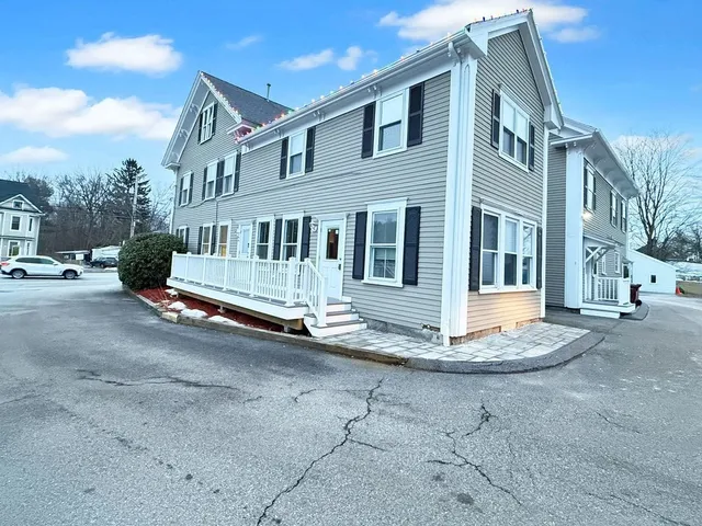 $2,799 | 264 Middlesex Road, Unit 264, Tyngsborough, MA 01879