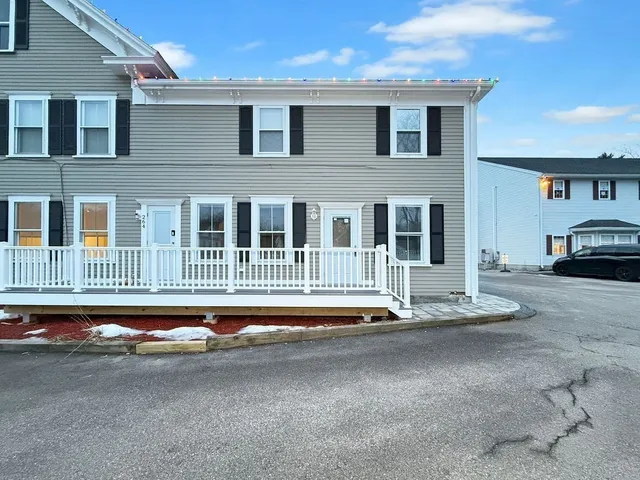 $2,799 | 264 Middlesex Road, Unit 264, Tyngsborough, MA 01879