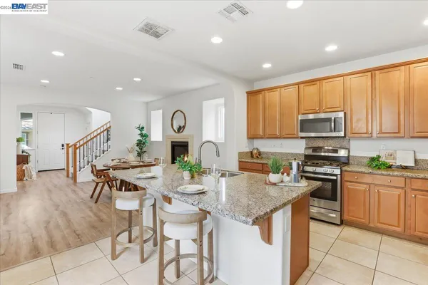 $776,000 | 369 West Tuscan Lane, Mountain House, CA 95391
