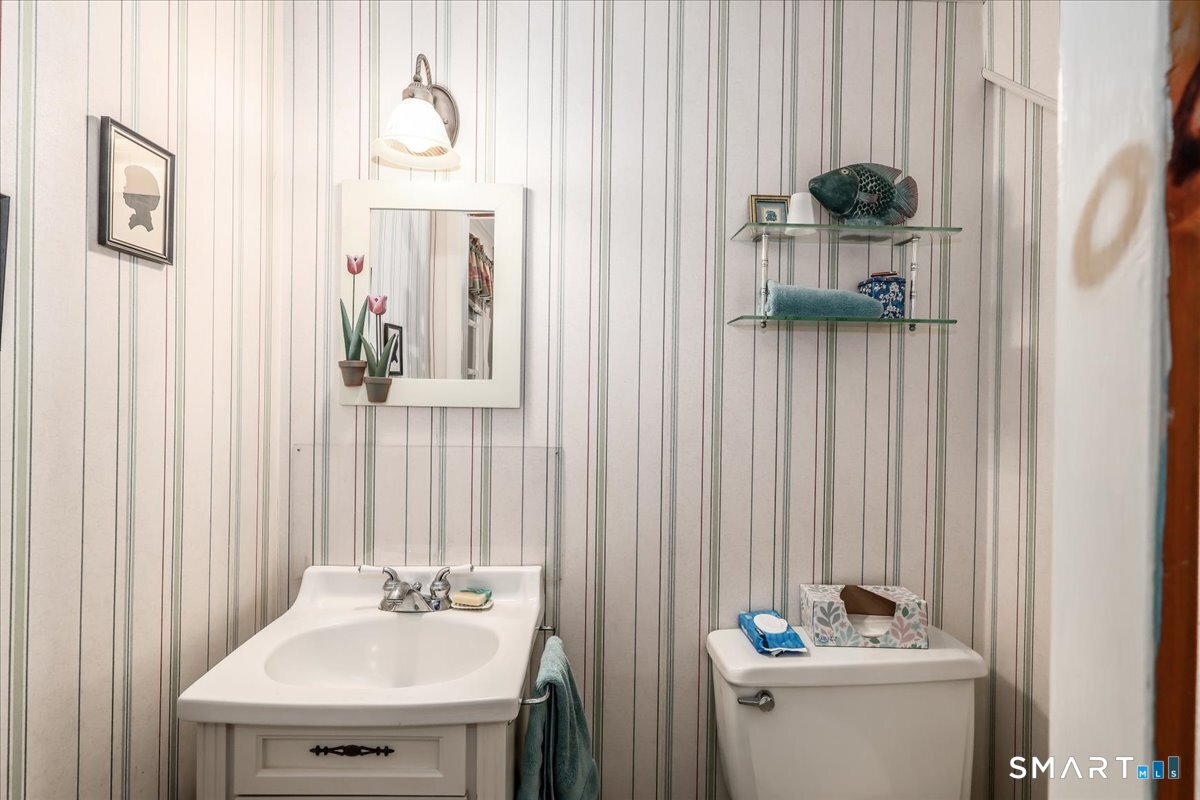 75 Centerbrook Road Fairfield, CT 06824 - Photo 20 of 39 powder room
