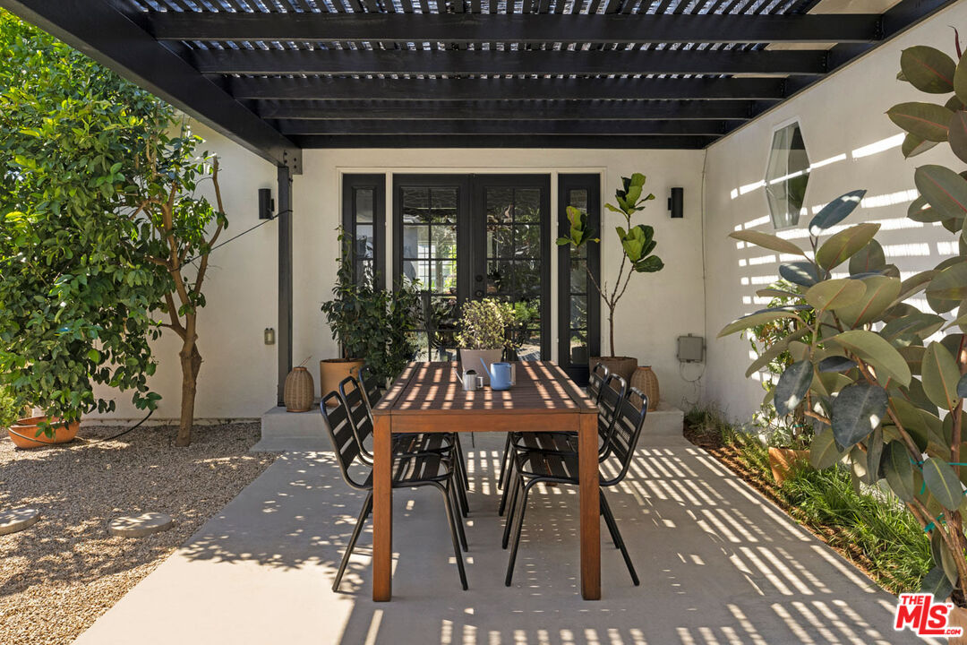 3712 Muirfield Road South Los Angeles, CA 90016 - Photo 21 of 33