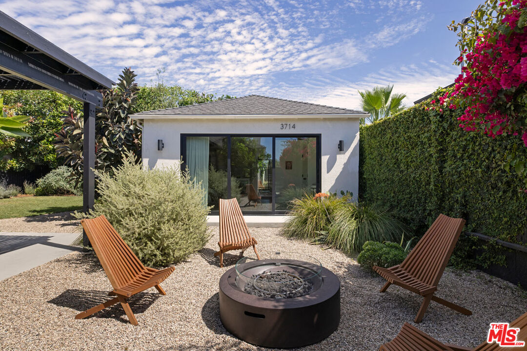 3712 Muirfield Road South Los Angeles, CA 90016 - Photo 23 of 33