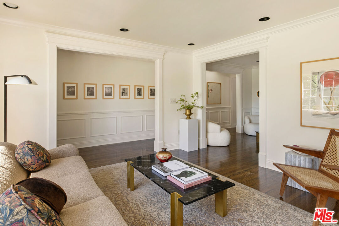3712 Muirfield Road South Los Angeles, CA 90016 - Photo 5 of 33