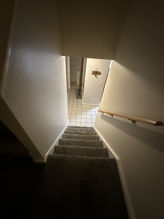 605 Eastern Avenue, Unit 211 Lynn, MA 01902 - Photo 24 of 29 a view of entryway