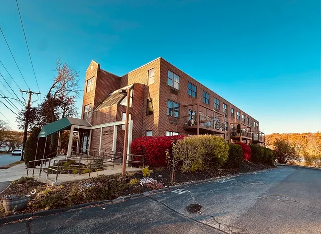 $339,999 | 605 Eastern Avenue, Unit 211, Lynn, MA 01902