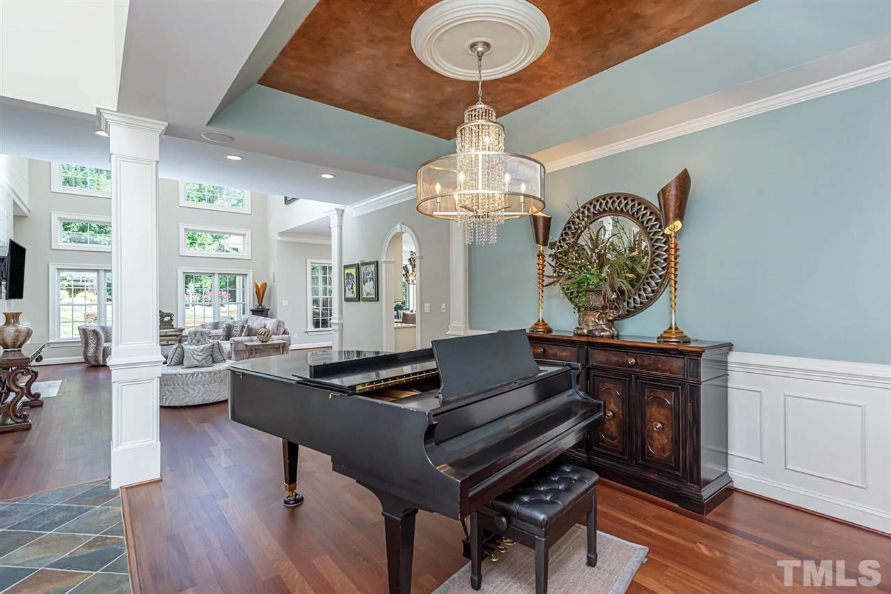 2024 Macon Ridge Road Raleigh, NC 27613 - Photo 8 of 30