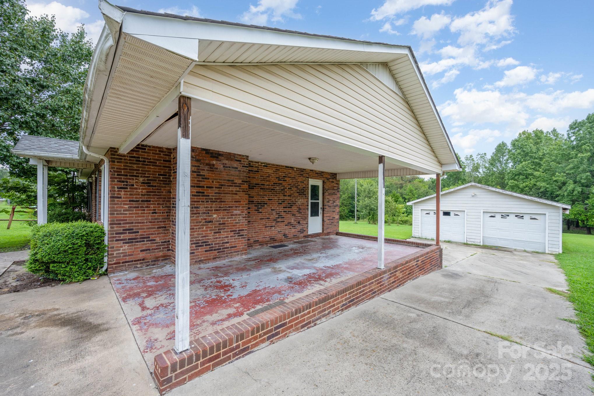 132 Hicks Road Grover, NC 28073 - Photo 3 of 31 a house view with a backyard space