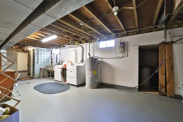 $399,900 | 12108 Oakridge Road, Brainerd, MN 56401