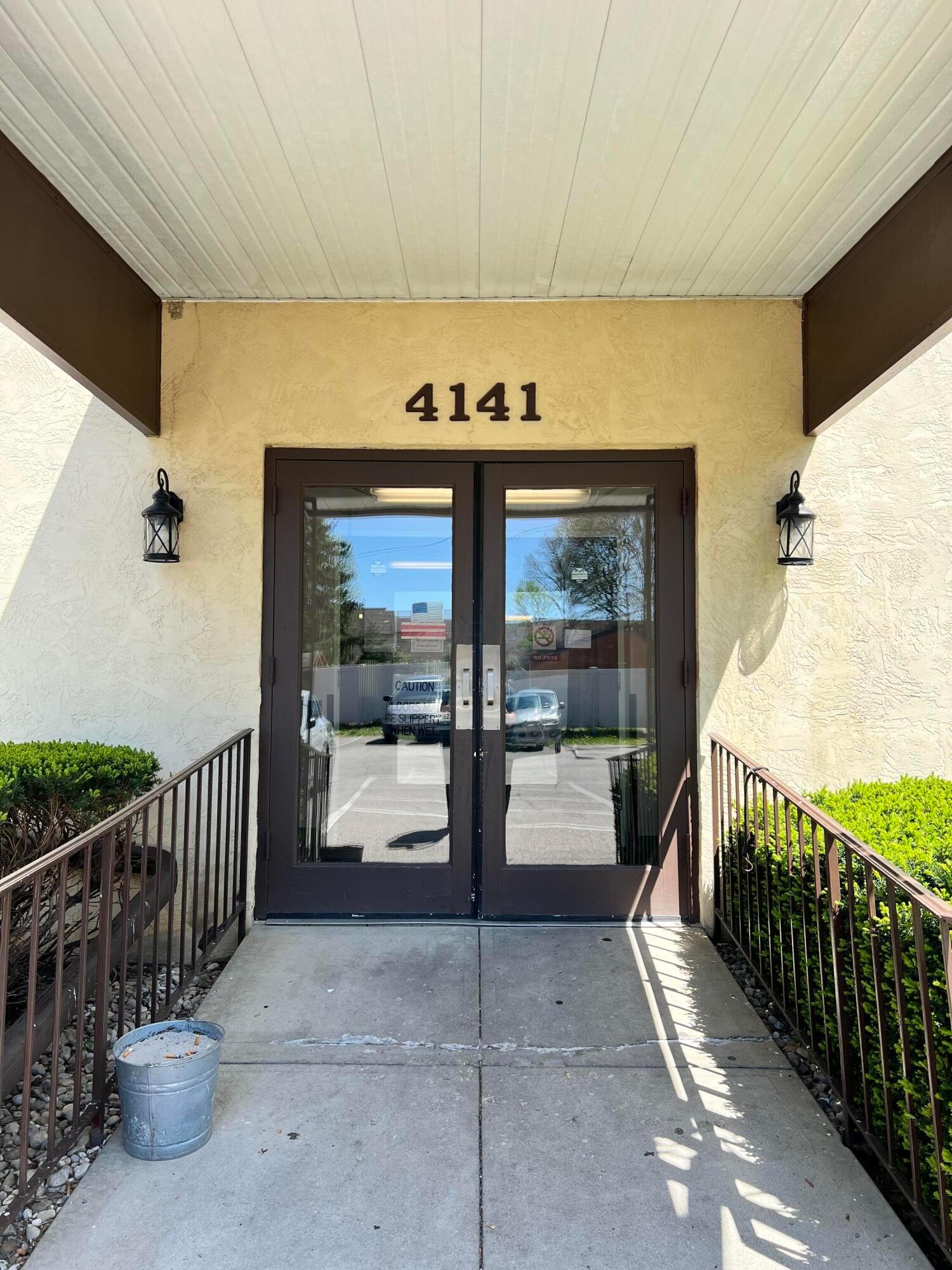 4141 Karl Road, Unit 309 Columbus, OH 43224 - Photo 2 of 27 Entrance