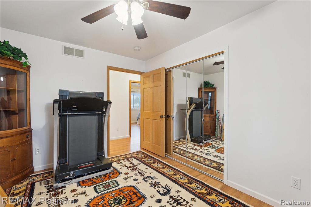 5292 Norton Road Howell, MI 48843 - Photo 15 of 32