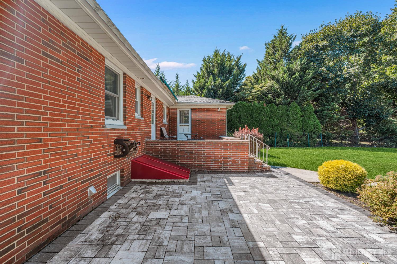 7 Addalia Lane Edison, NJ 08820 - Photo 34 of 45 Gallery Image 34