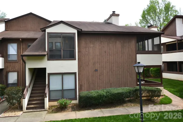 $1,400 | 7124 Winery Lane, Charlotte, NC 28227
