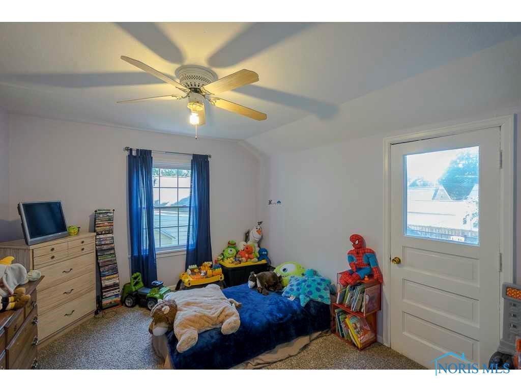 4233 Bowen Road Toledo, OH 43613 - Photo 16 of 19 Gallery Image 16
