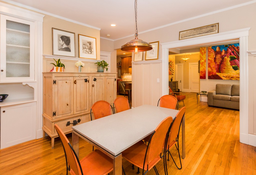 12 Colbourne Crescent, Unit 1 Brookline, MA 02445 - Photo 10 of 30