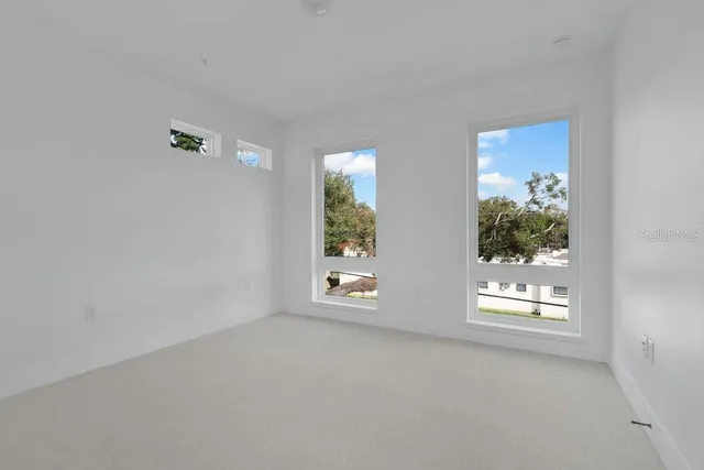 $1,095,000 | 1002 East Robinson Street, Orlando, FL 32801