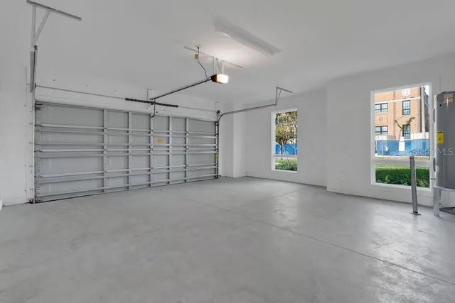 $1,095,000 | 1002 East Robinson Street, Orlando, FL 32801