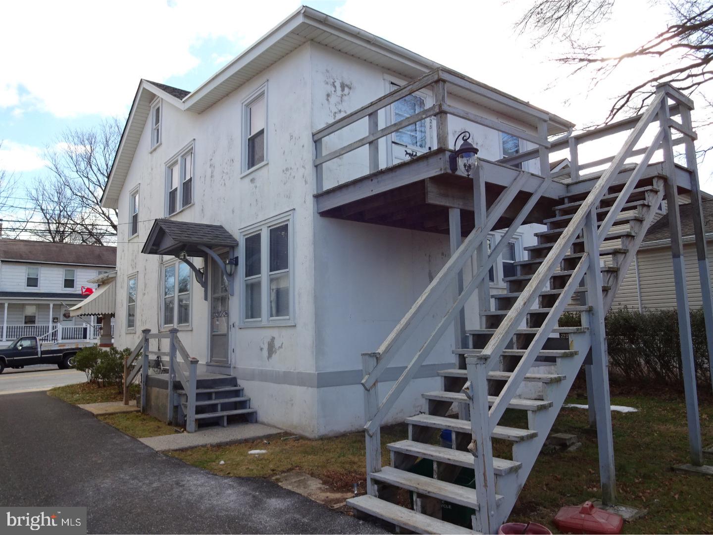 525 New Street Spring City, PA 19475 - Photo 3 of 11