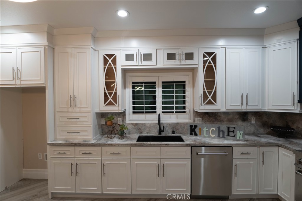 5954 Clifton Boulevard Riverside, CA 92504 - Photo 22 of 51 Gallery Image 22
