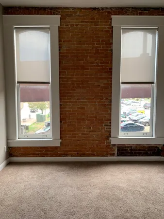 $1,350 | 1534 River Drive, Unit 203, Moline, IL 61265