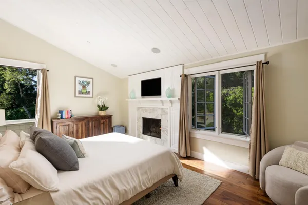 $12,250,000 | 1650 East Valley Road, Montecito, CA 93108