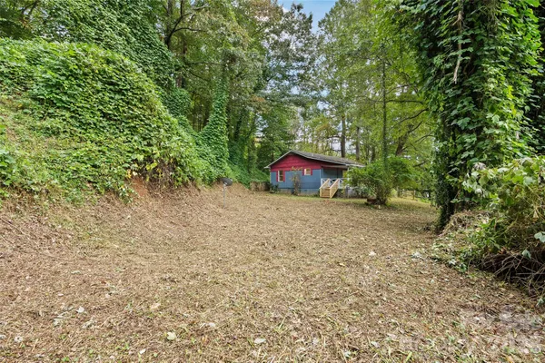 a view of an outdoor space and a yard