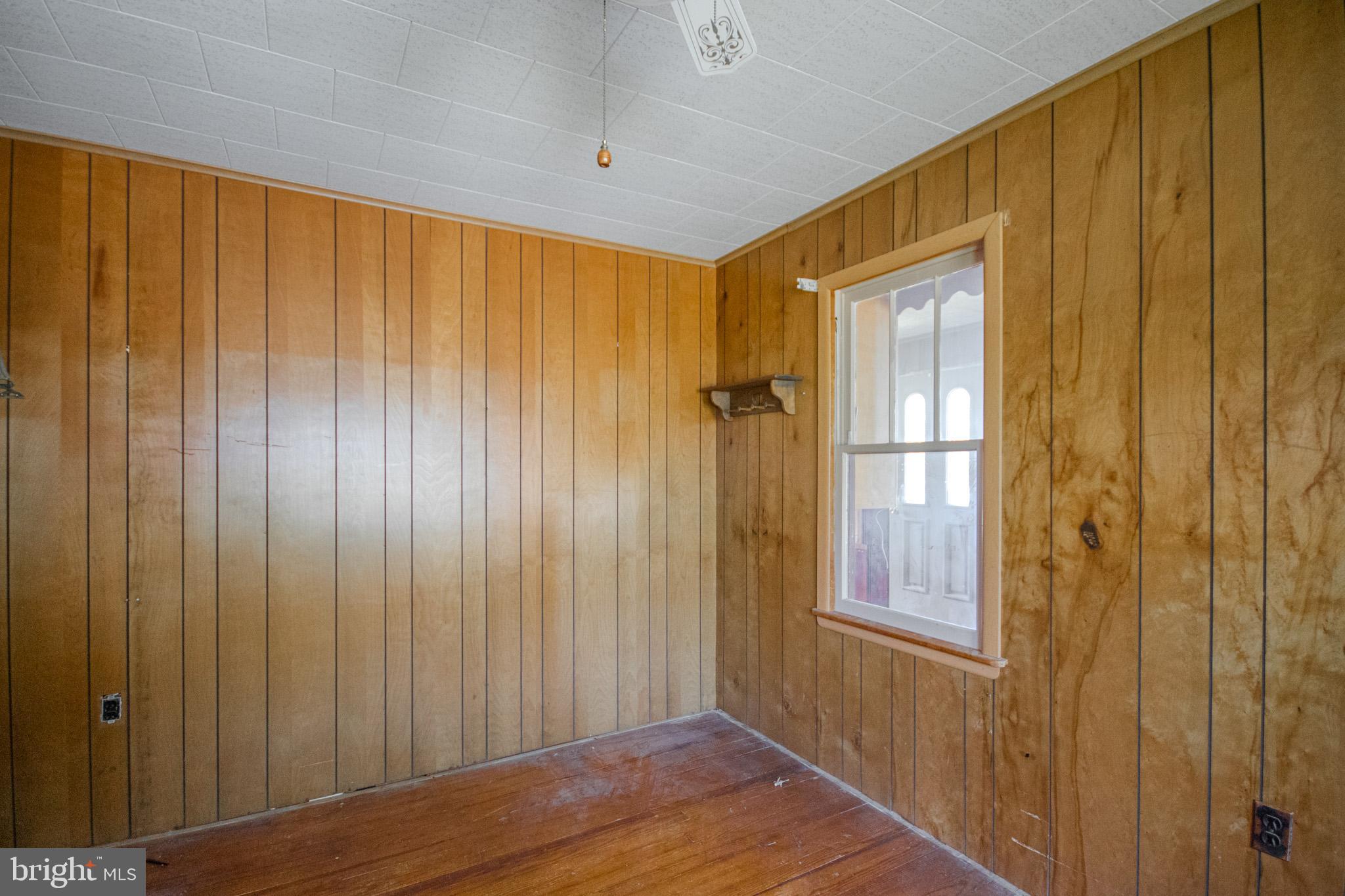 605 4th Street Sharptown, MD 21861 - Photo 19 of 38 a view of a bathroom with shower and a window