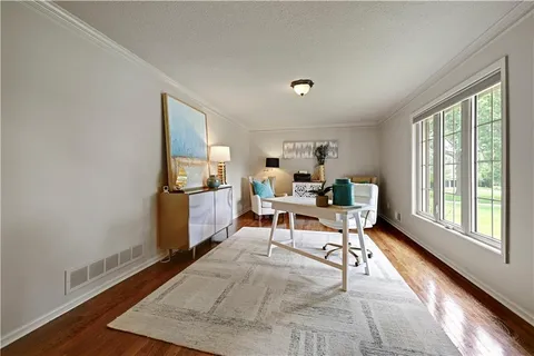 $900,000 | 11260 West 155th Terrace, Overland Park, KS 66221