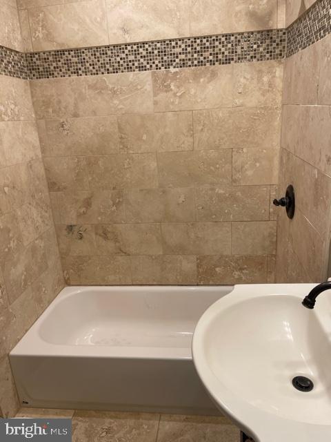 4420 Chestnut Street, Unit 3 Philadelphia, PA 19104 - Photo 6 of 8