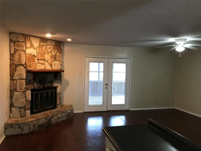 $1,695 | 901 Malibu Drive, Garland, TX 75043