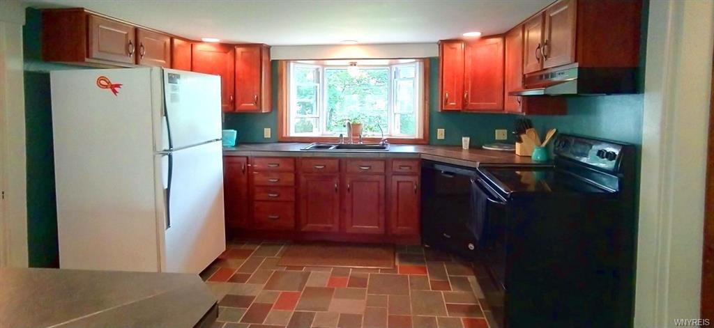 28 Richfield Road Amherst, NY 14221 - Photo 15 of 35
