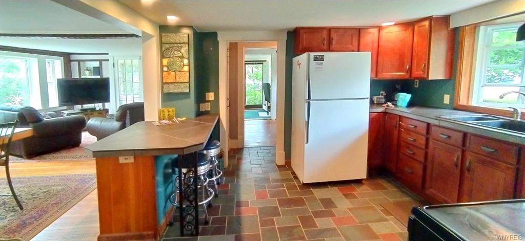 28 Richfield Road Amherst, NY 14221 - Photo 16 of 35