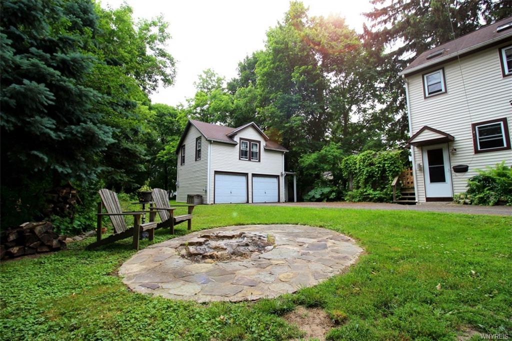 28 Richfield Road Amherst, NY 14221 - Photo 4 of 35