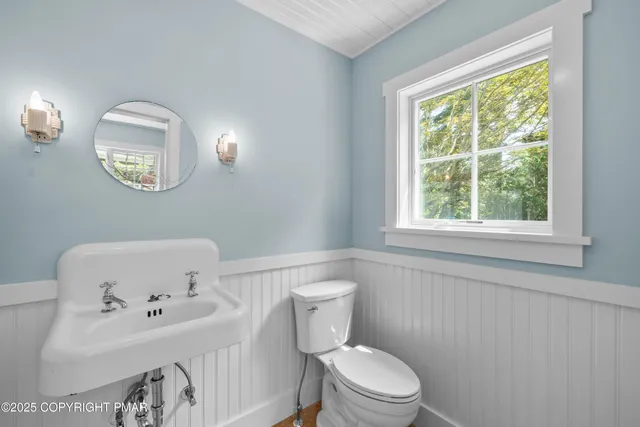 a view of a window in a house