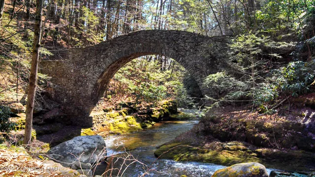 $699,000 | 136 Falls Drive, Buck Hill Falls, PA 18326