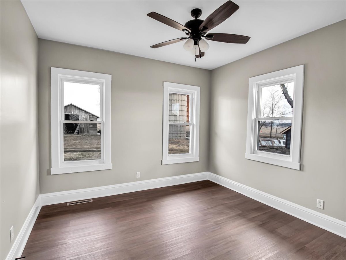 18763 Grade School Road Caledonia, IL 61011 - Photo 22 of 40