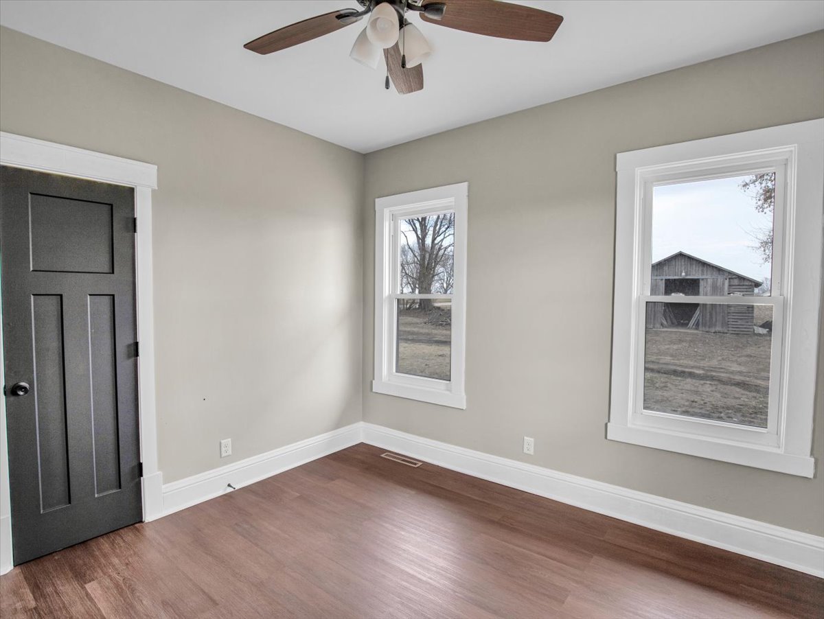 18763 Grade School Road Caledonia, IL 61011 - Photo 23 of 40