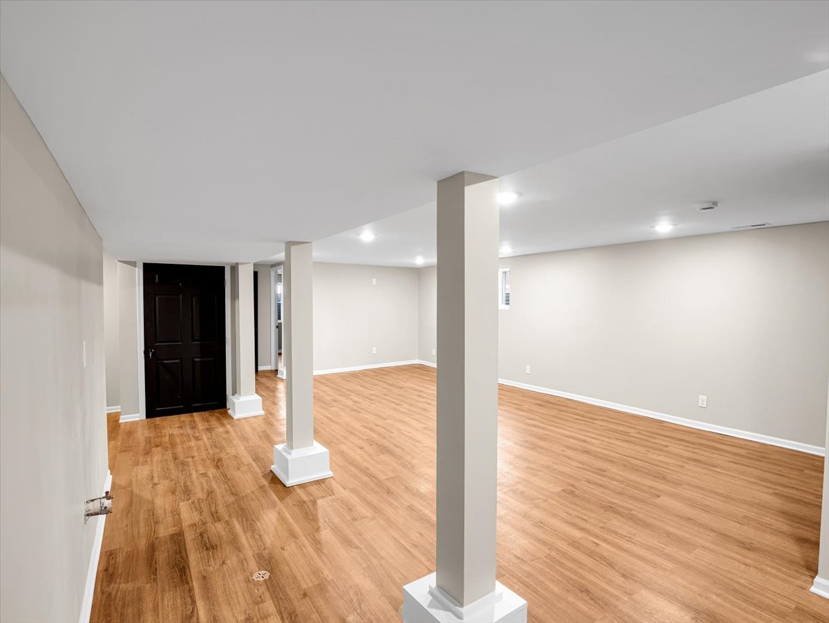 18763 Grade School Road Caledonia, IL 61011 - Photo 25 of 40