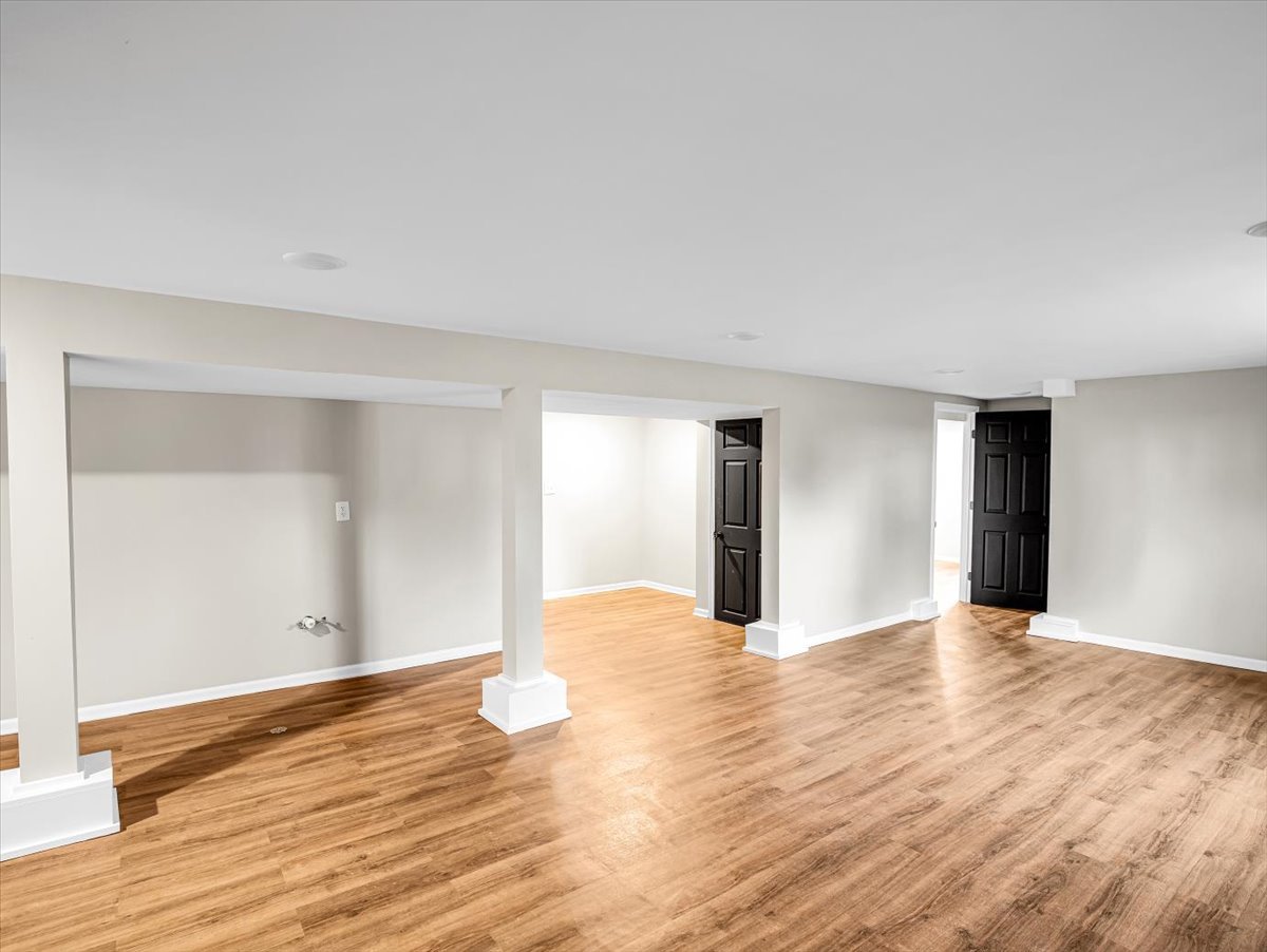 18763 Grade School Road Caledonia, IL 61011 - Photo 27 of 40