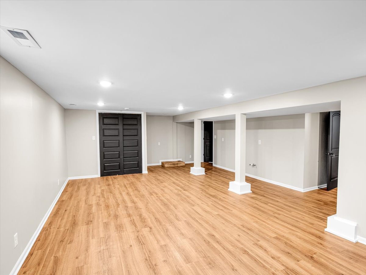 18763 Grade School Road Caledonia, IL 61011 - Photo 28 of 40