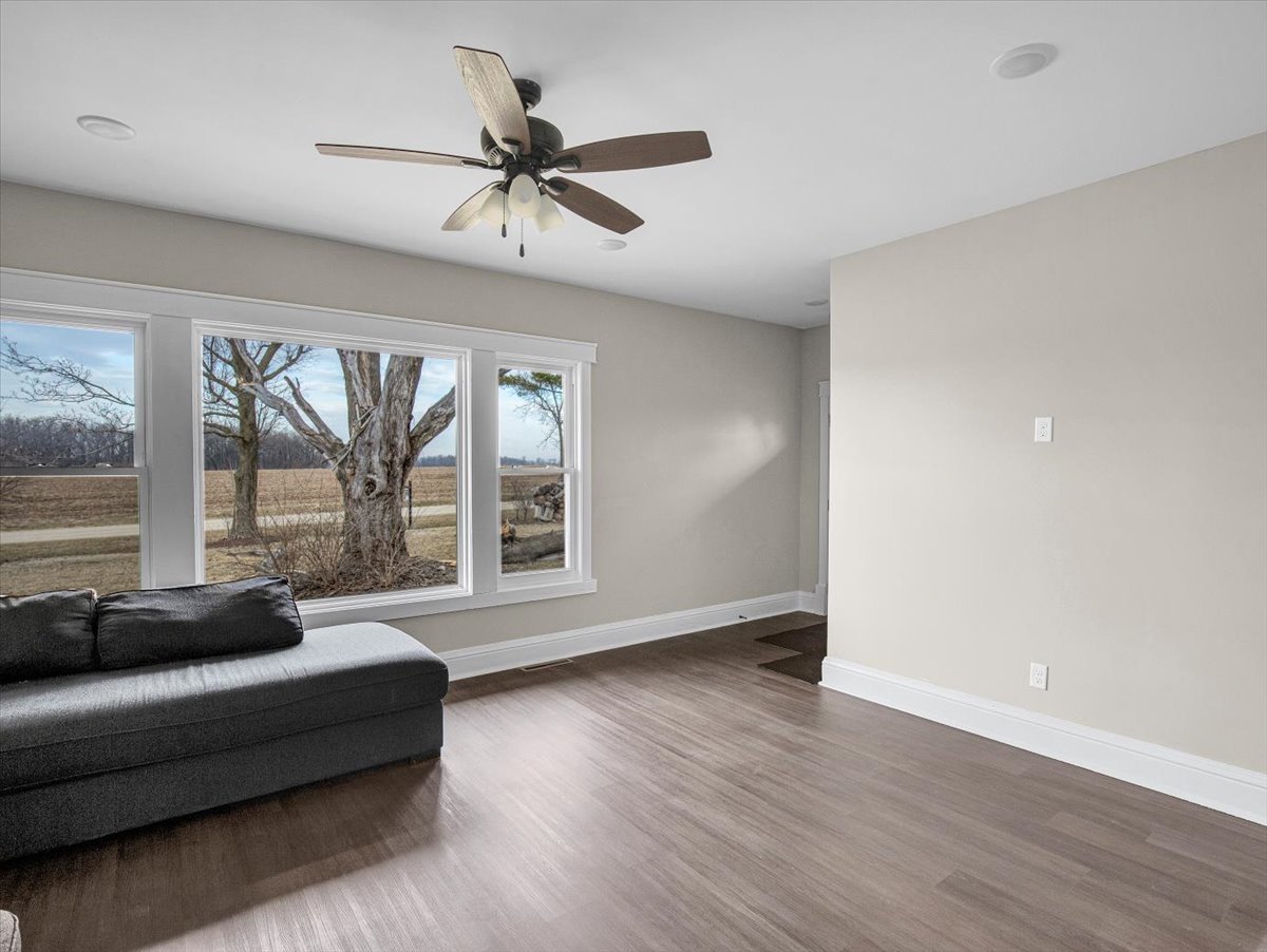 18763 Grade School Road Caledonia, IL 61011 - Photo 6 of 40