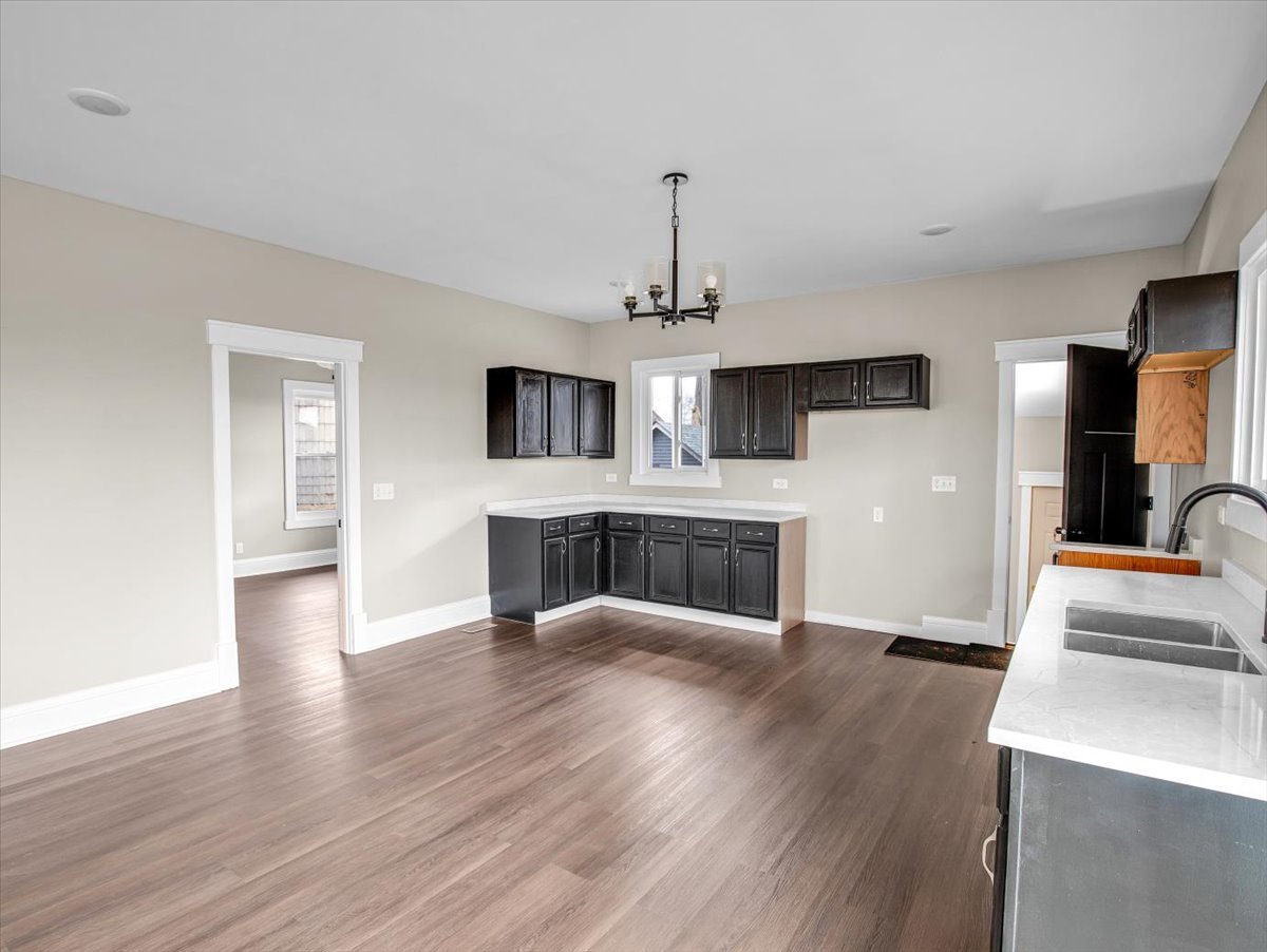 18763 Grade School Road Caledonia, IL 61011 - Photo 8 of 40