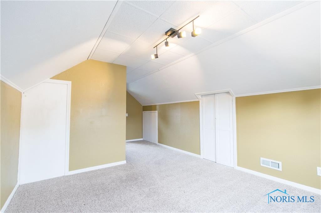 4028 Grantley Road Toledo, OH 43613 - Photo 23 of 36 Gallery Image 23