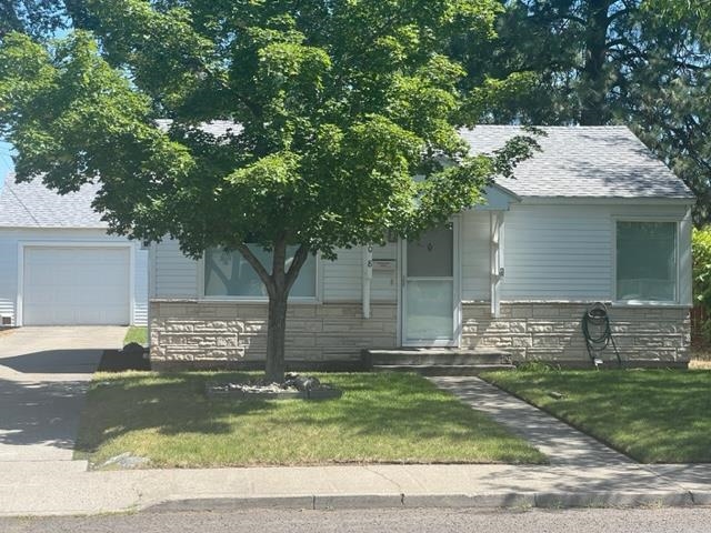 5708 North Milton Street Spokane, WA 99205 - Photo 2 of 16