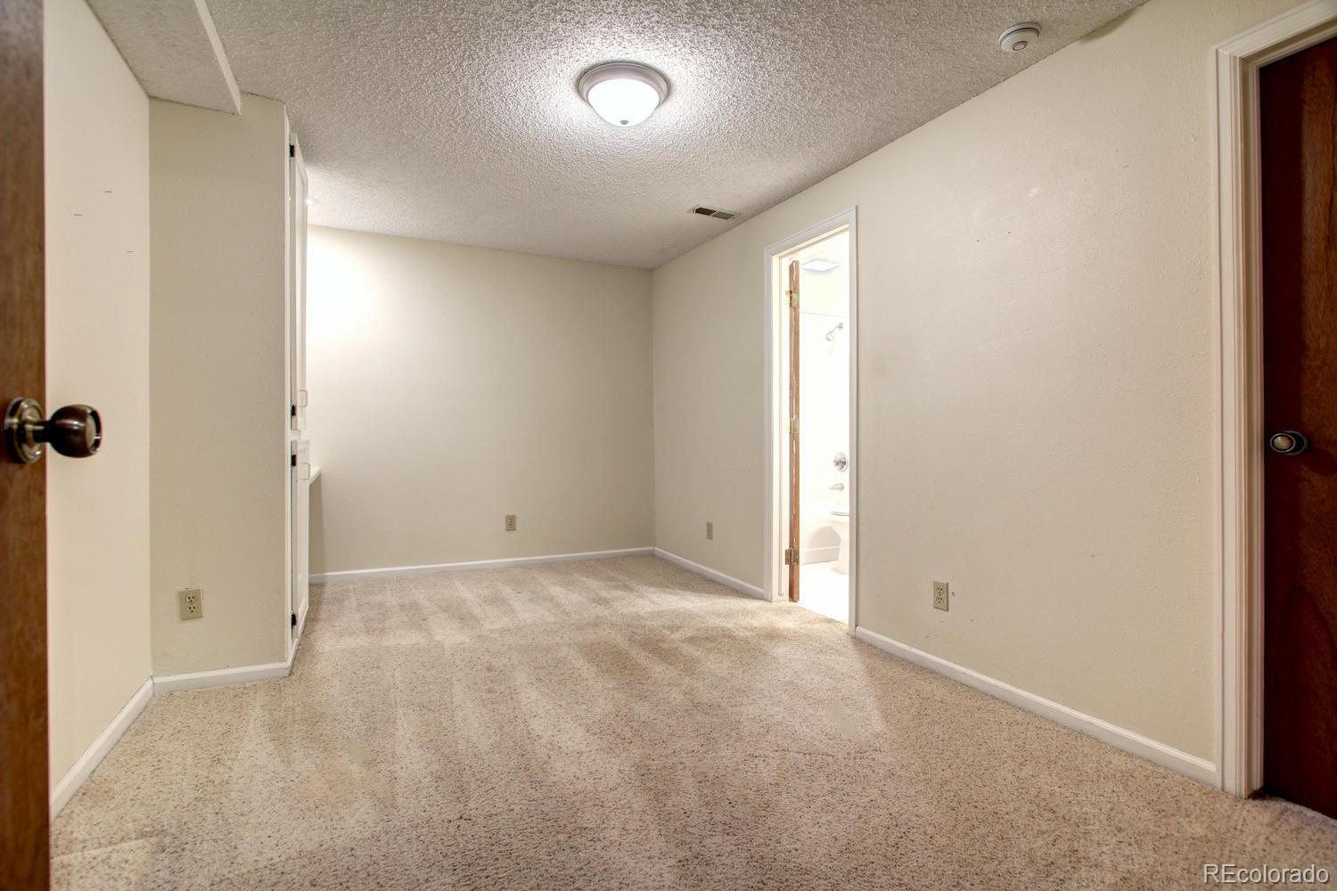 1102 Chimney Rock Road Highlands Ranch, CO 80126 - Photo 31 of 36