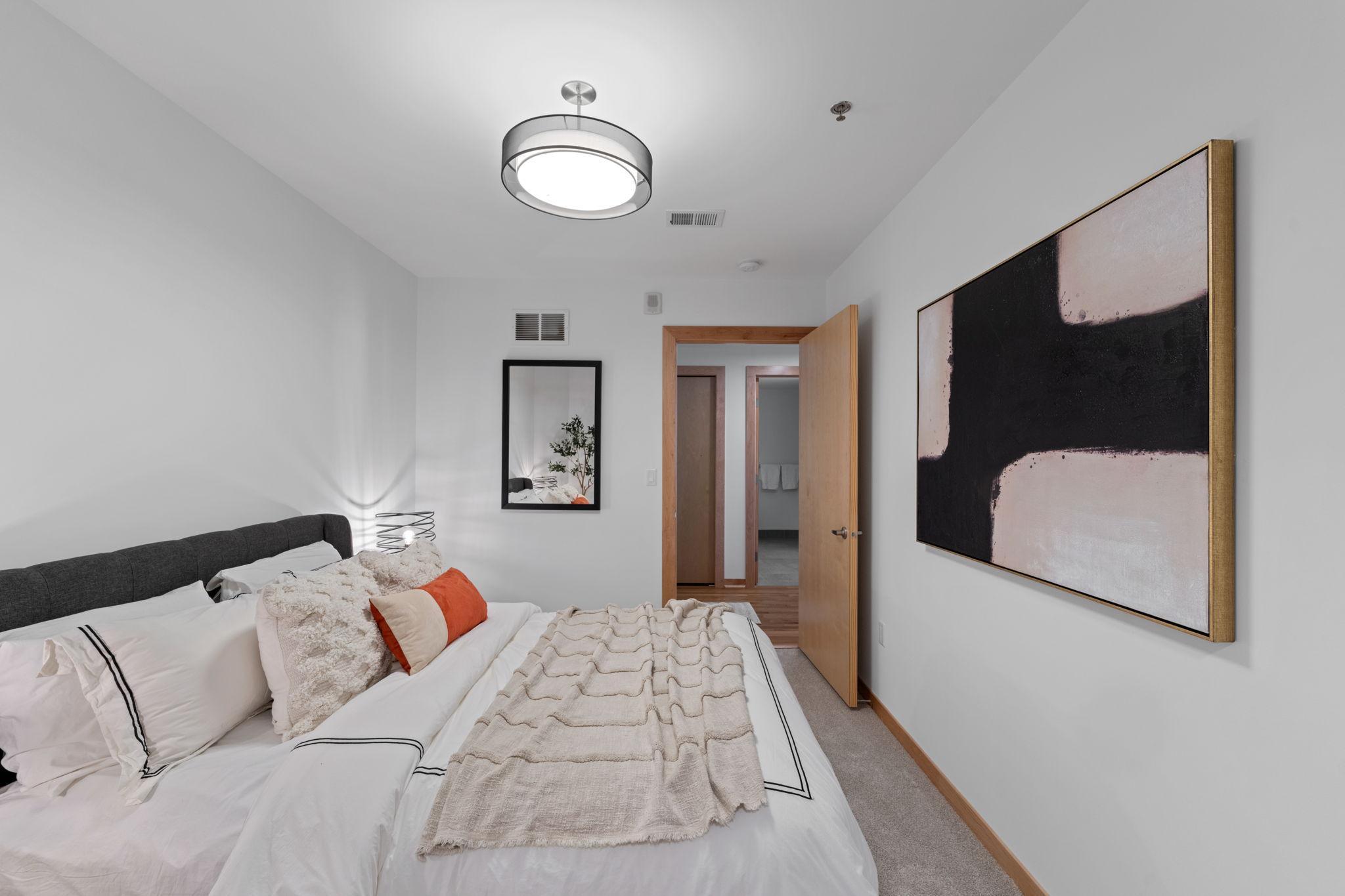 1240 South 2nd Street, Unit 922 Minneapolis, MN 55415 - Photo 32 of 82