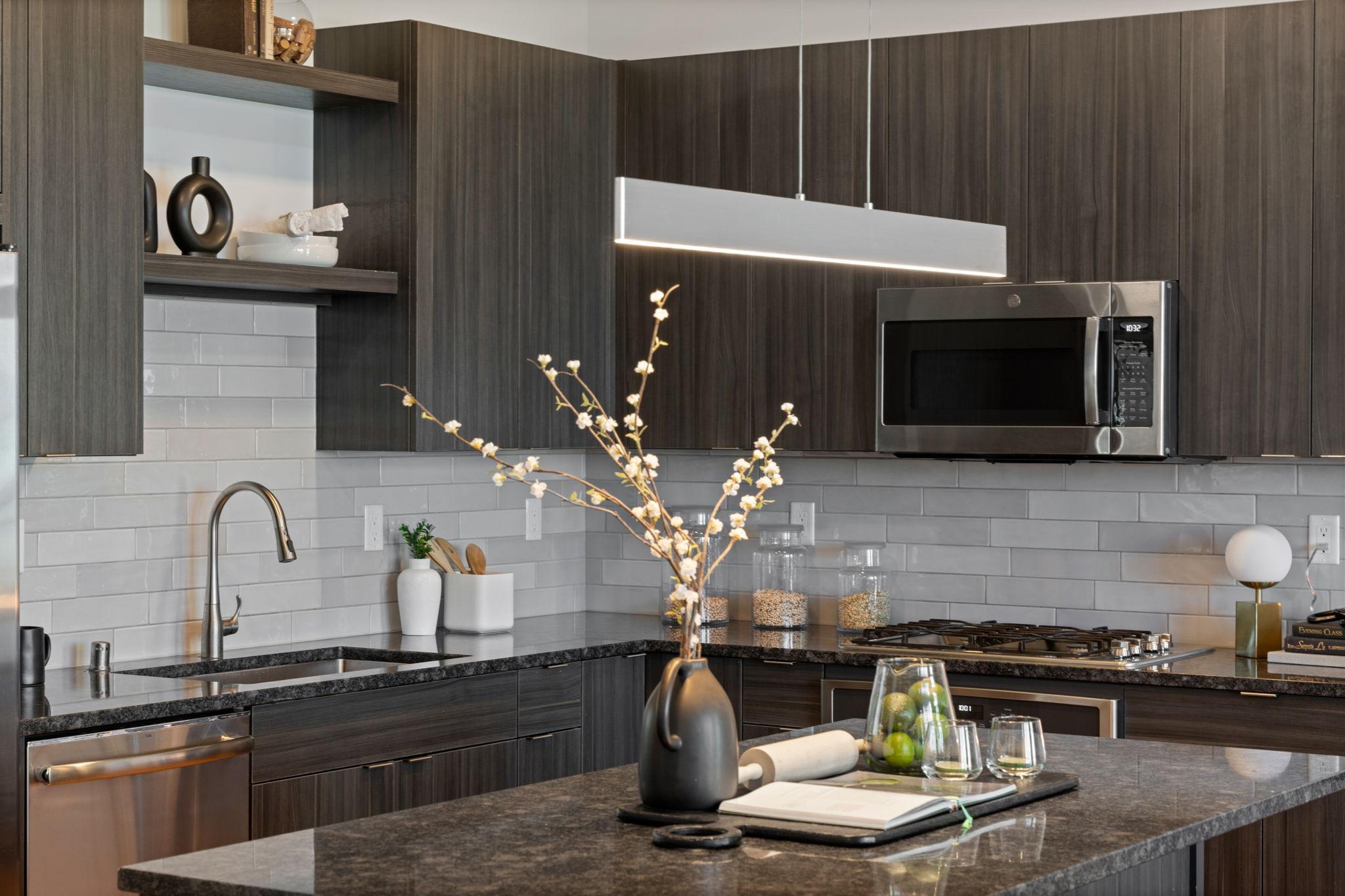 1240 South 2nd Street, Unit 922 Minneapolis, MN 55415 - Photo 8 of 82