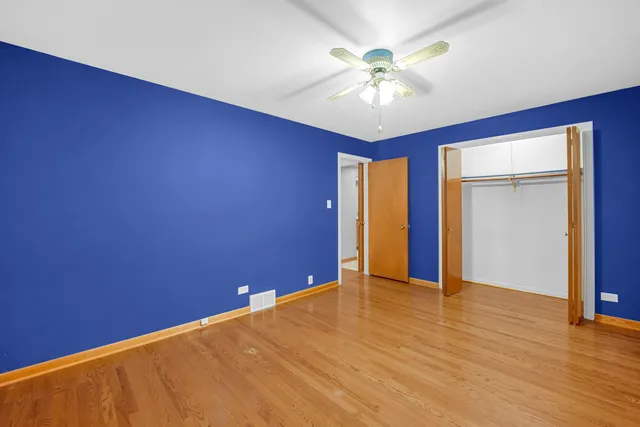 $250,000 | 404 North Illinois Avenue, Glenwood, IL 60425