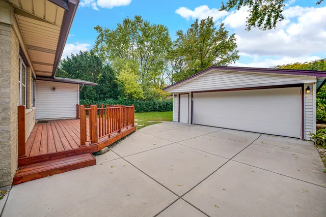 $250,000 | 404 North Illinois Avenue, Glenwood, IL 60425